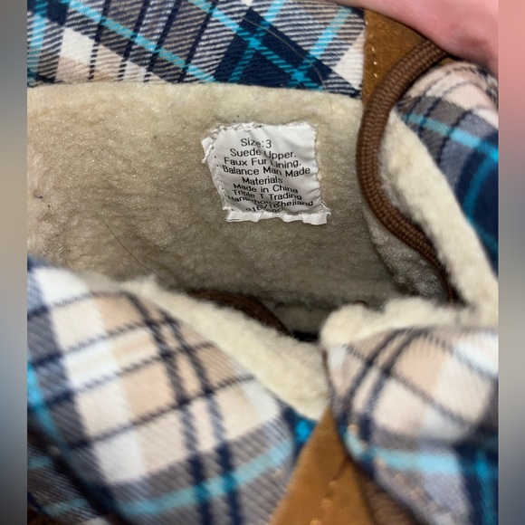 Size 3 North Side Thinsulate Insulation Boots - Picture 6 of 8